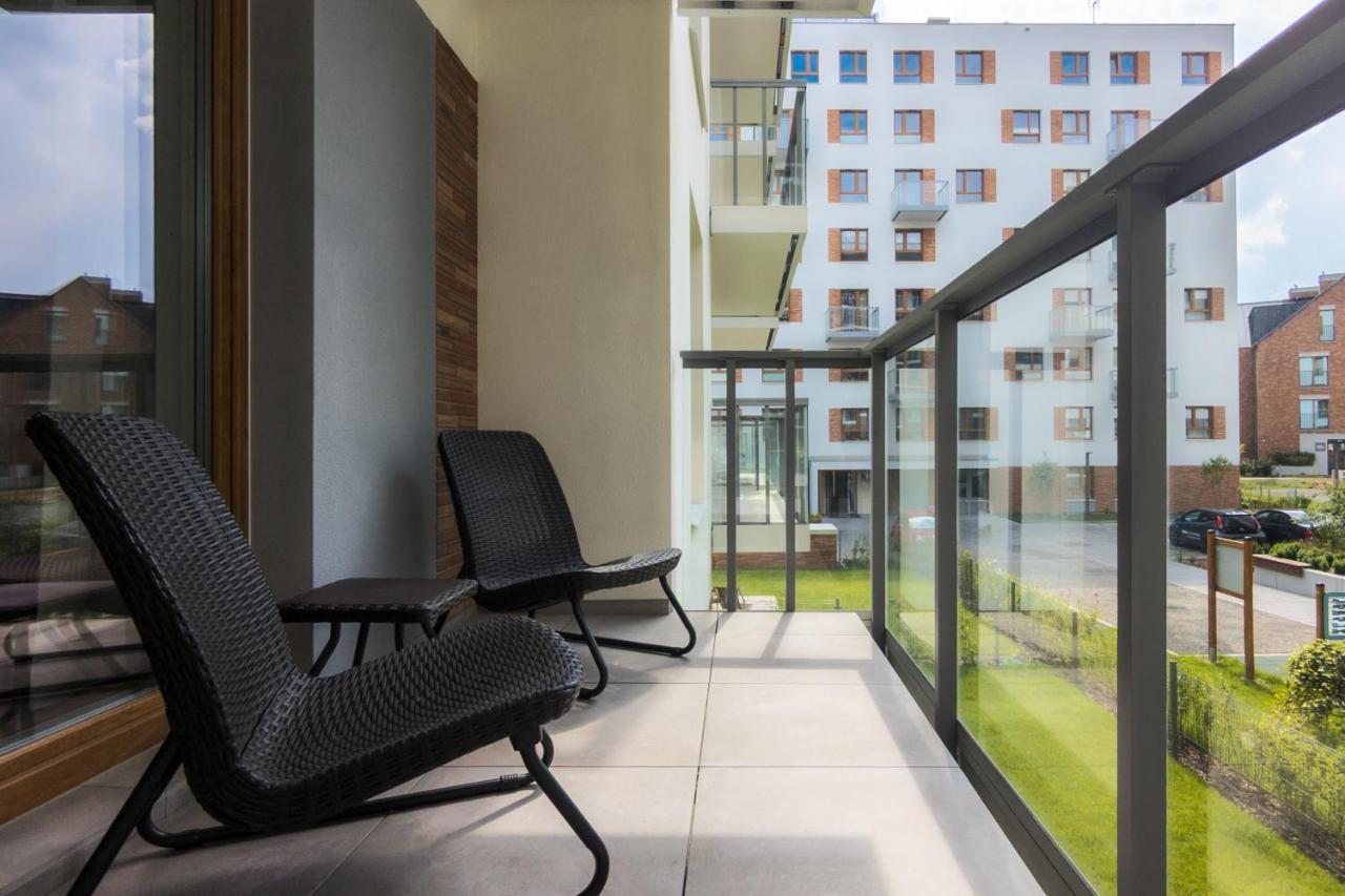 Bright & Stylish Apartment With Balcony 1,5 Km To Gdansk Main City By Noclegi Renters Exterior photo