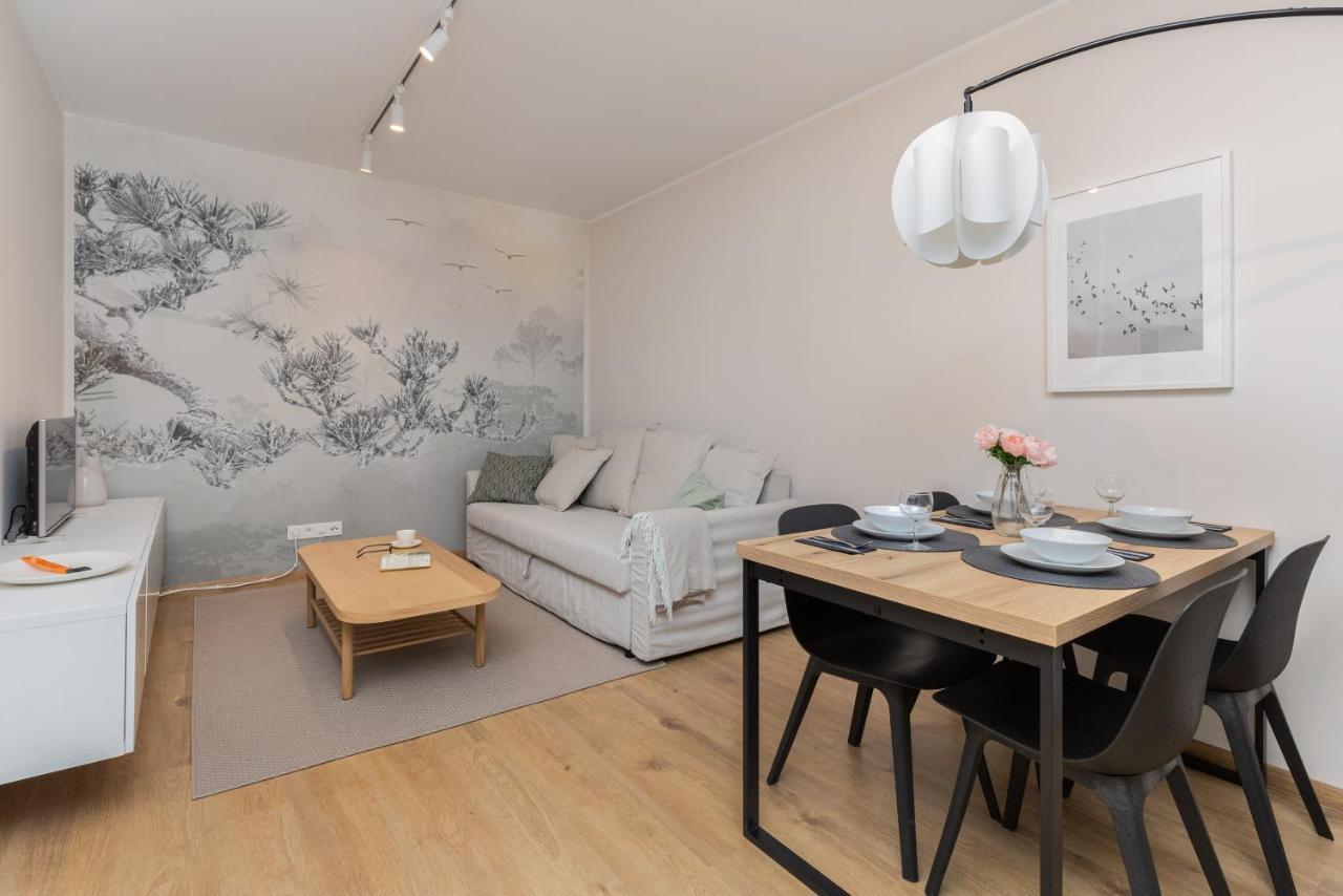 Bright & Stylish Apartment With Balcony 1,5 Km To Gdansk Main City By Noclegi Renters Exterior photo